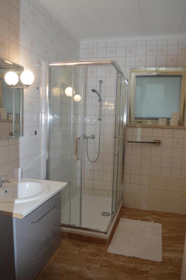 Apartamenty Rownia Ustrzyki Dolne Eksteriør billede